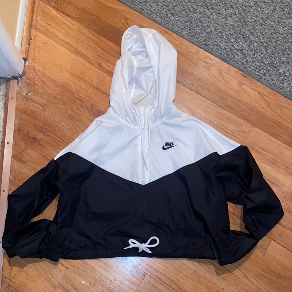 Cropped Nike Rain Jacket